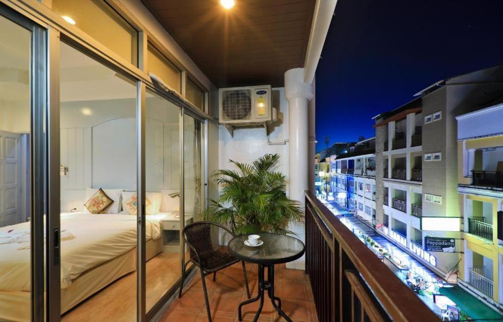Gorgeous Boutique Room Patong Luaran gambar